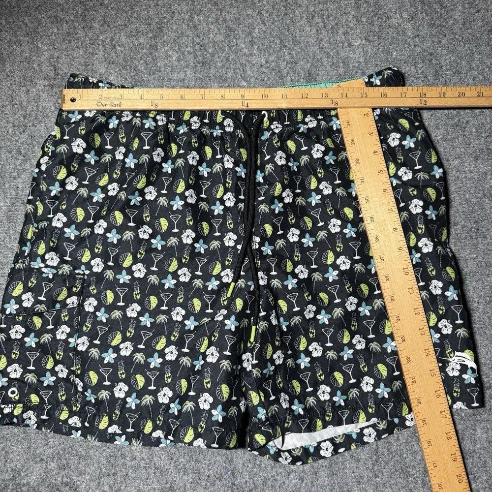 Tommy Bahama Swim Trunks Cocktail Martini Floral Print Men L Board Shorts Lined